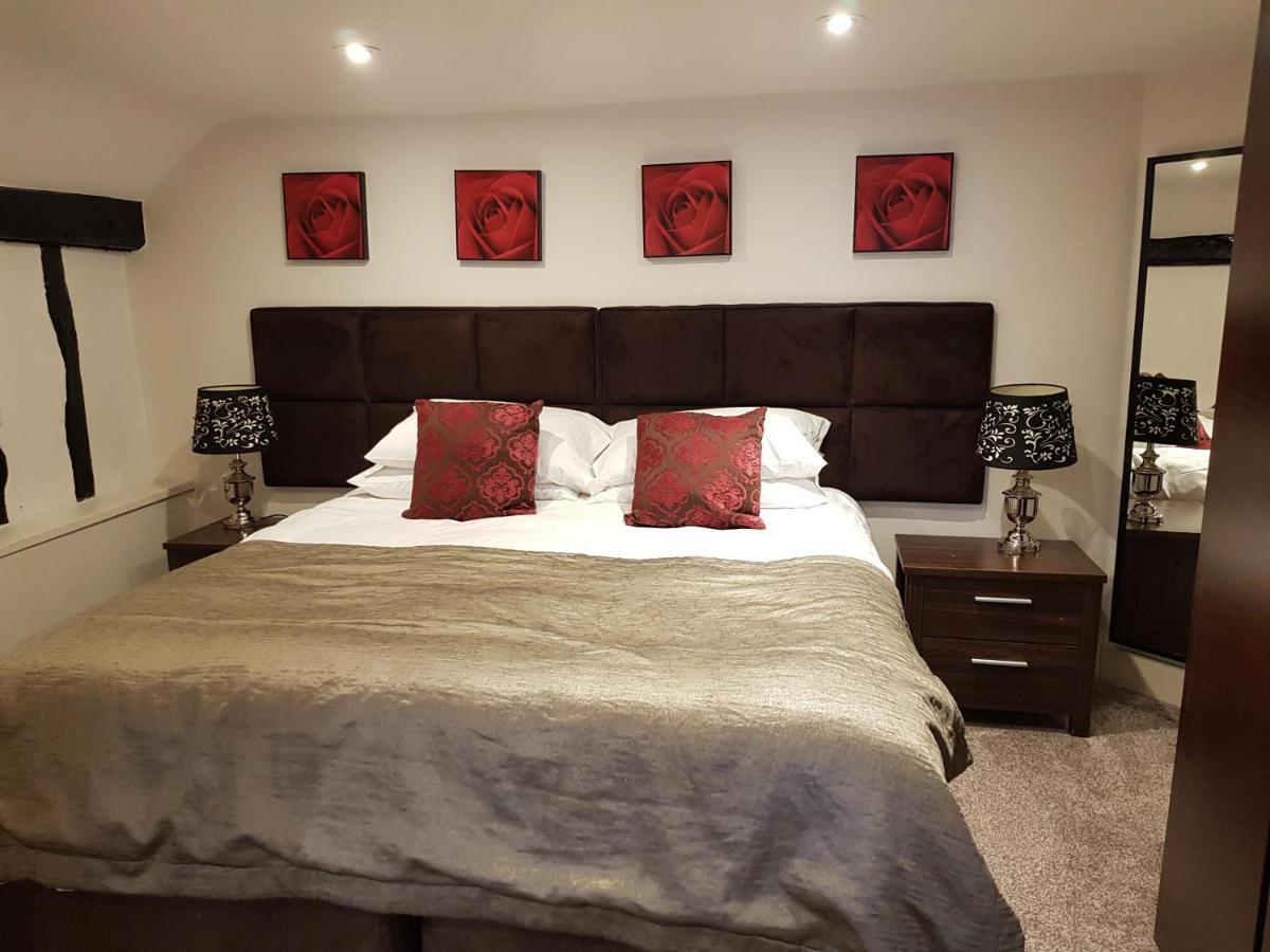 The Cricketers Arms Hotel Quendon ภายนอก รูปภาพ