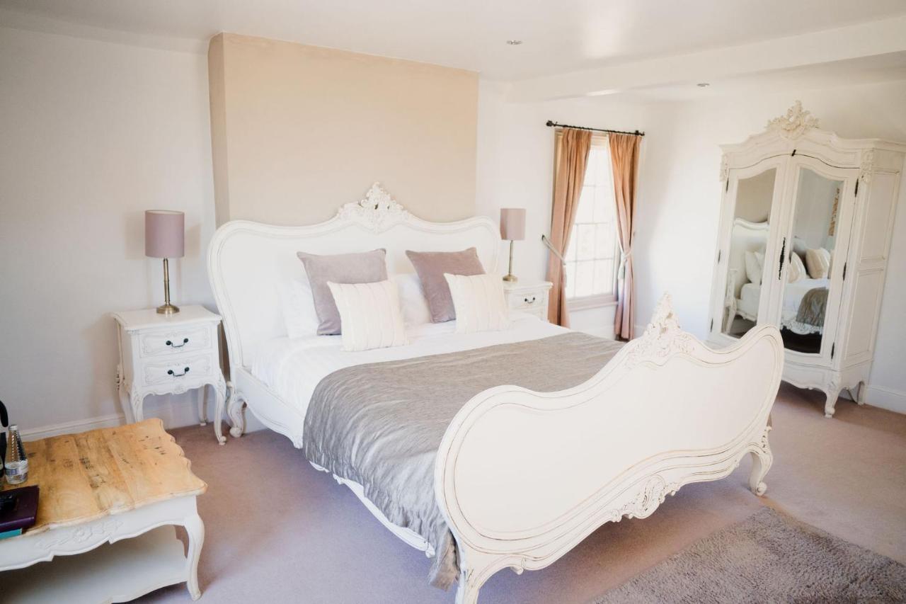 The Cricketers Arms Hotel Quendon ภายนอก รูปภาพ